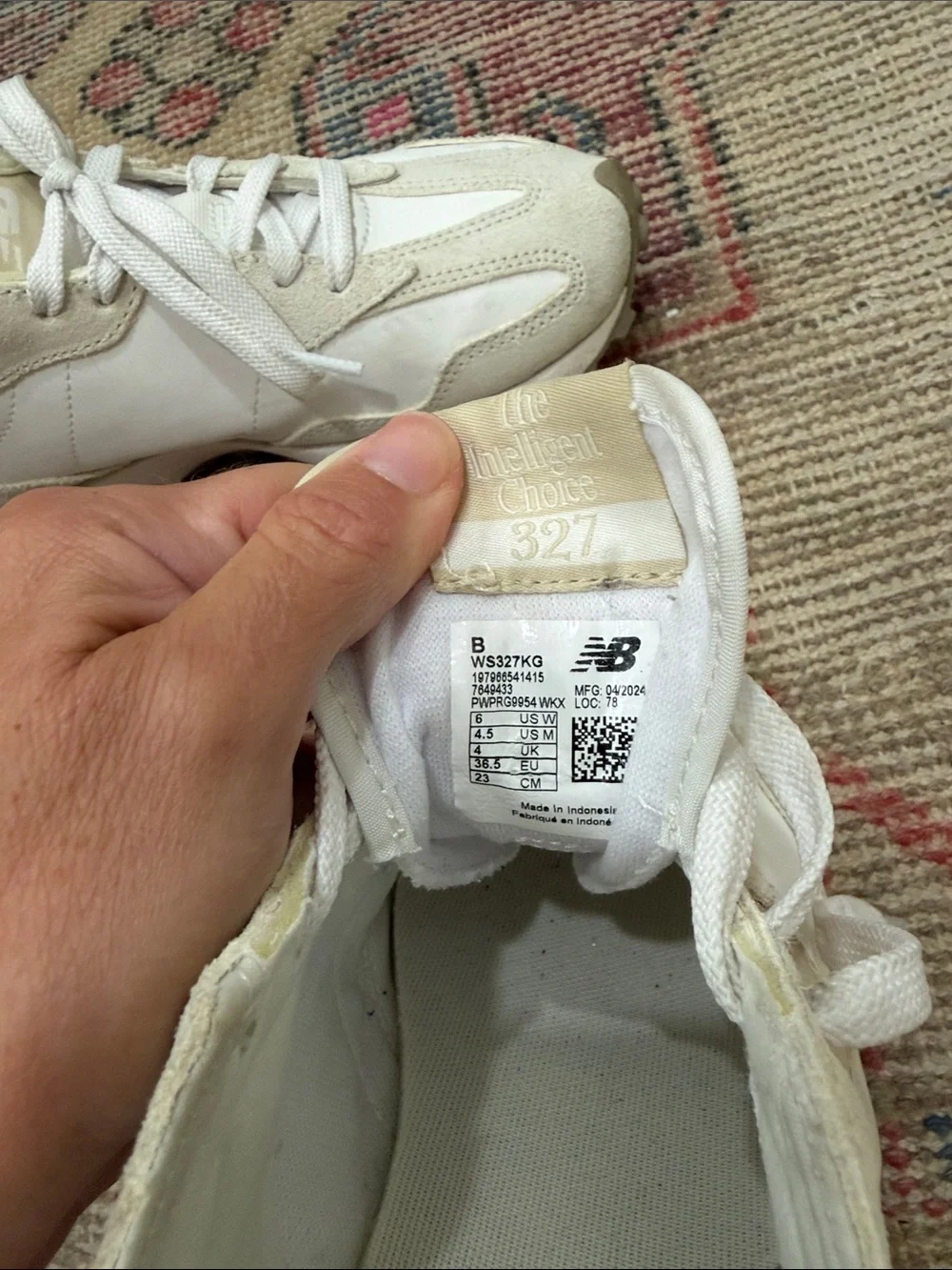Women’s New Balance 327 Neutral Leather & Suede Runner Sneakers - White/Cream